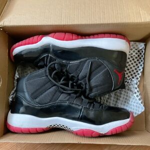 Jordan Kids Black and Red Sneakers